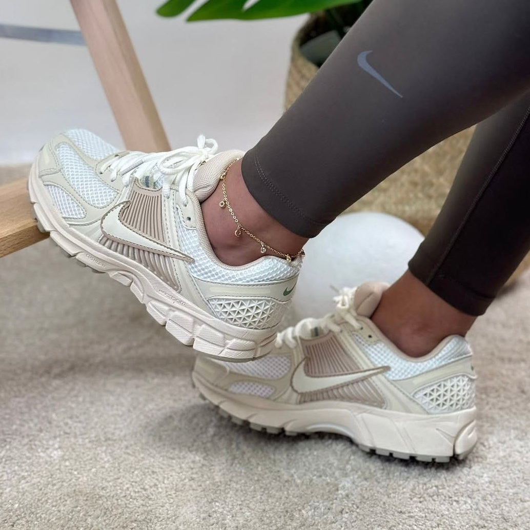 NIKE VOMERO