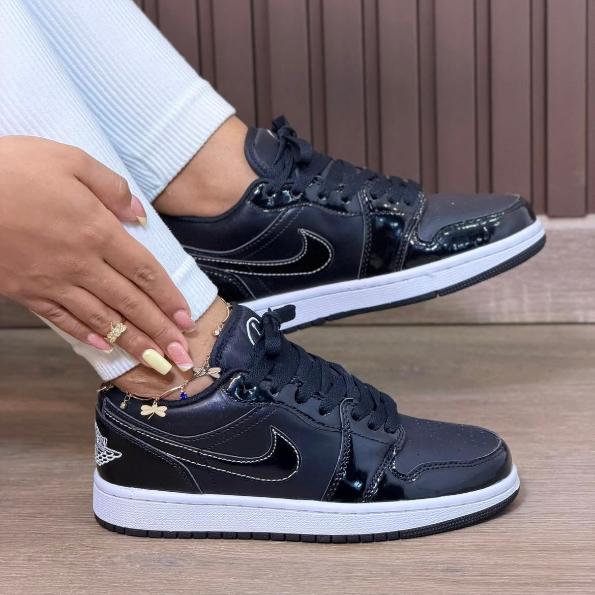NIKE LOW UNISEX
