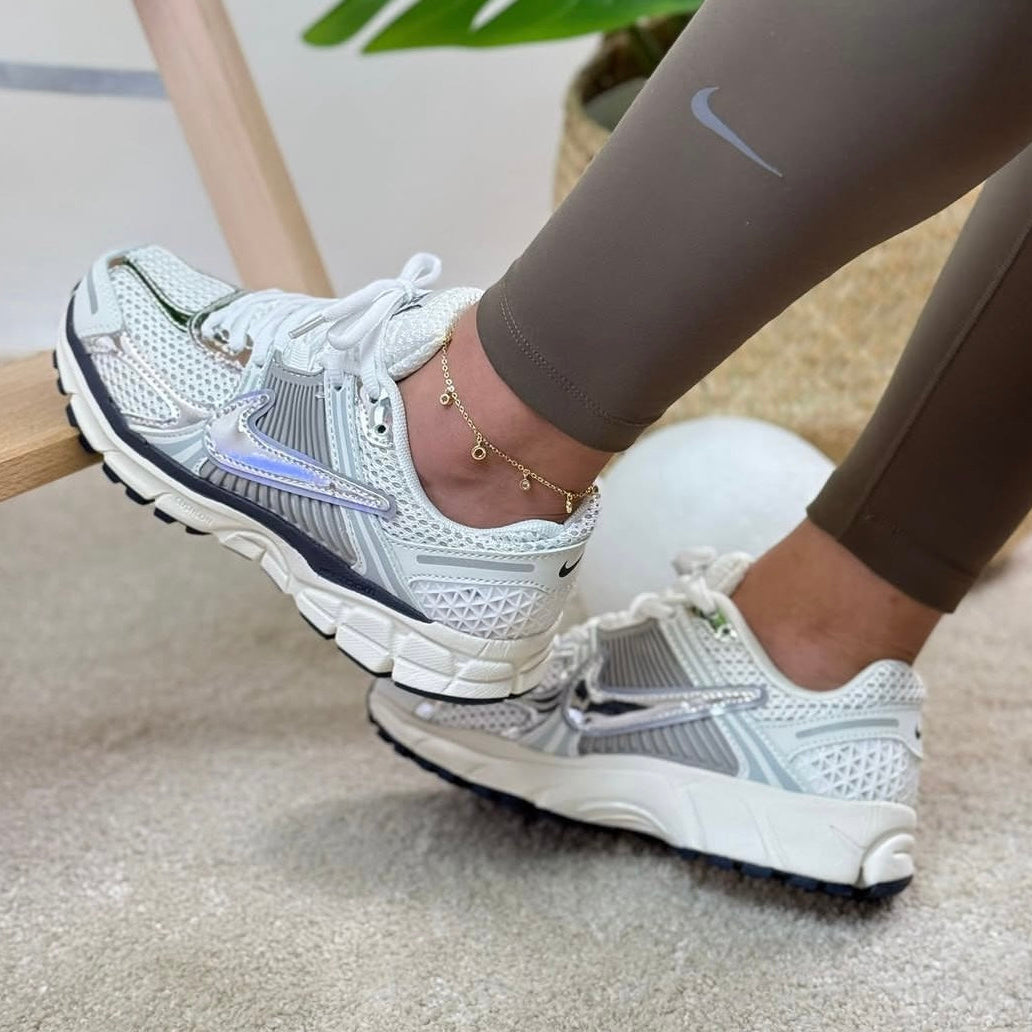 NIKE VOMERO