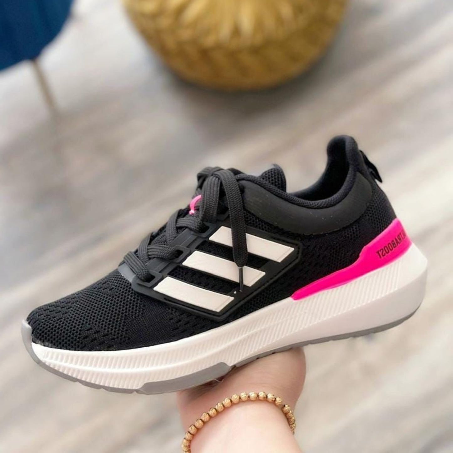 ADIDAS ULTRA BOST - UNISEX