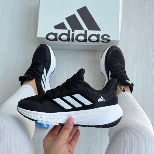 ADIDAS LIGHT BOOS - UNISEX