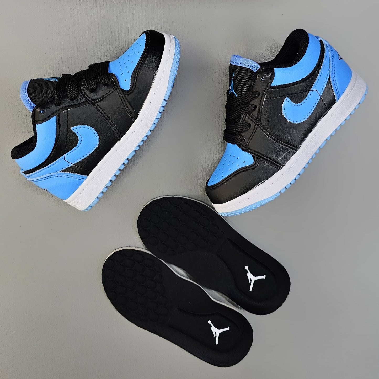 JORDAN 1 LOW - KIDS